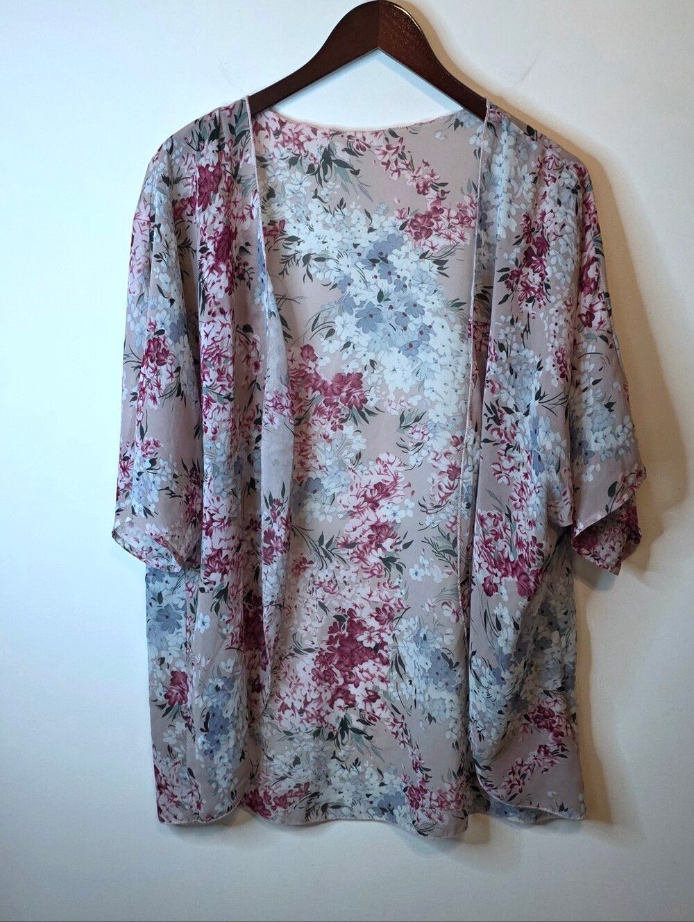 Emery Rose Floral Chiffon Kimono Cardigan Boho Cover Up Pink Size XL